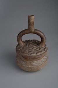 Bottiglia della cultura Moche, proveniente dalla collezione Turati